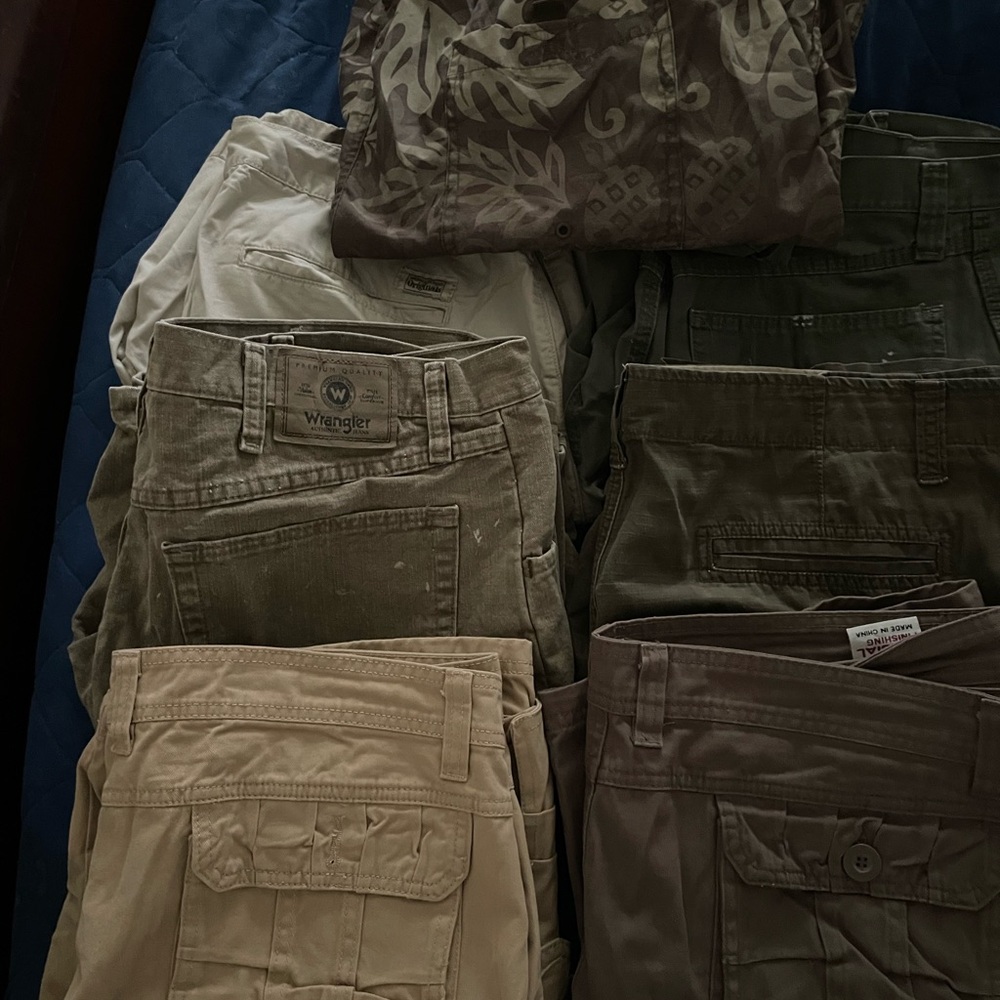 Wrangler Assorted Cargo Shorts Collection 7 Pairs
